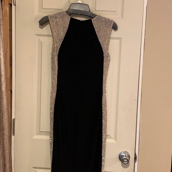 Bedazzled cocktail dress - Picture 2 of 3